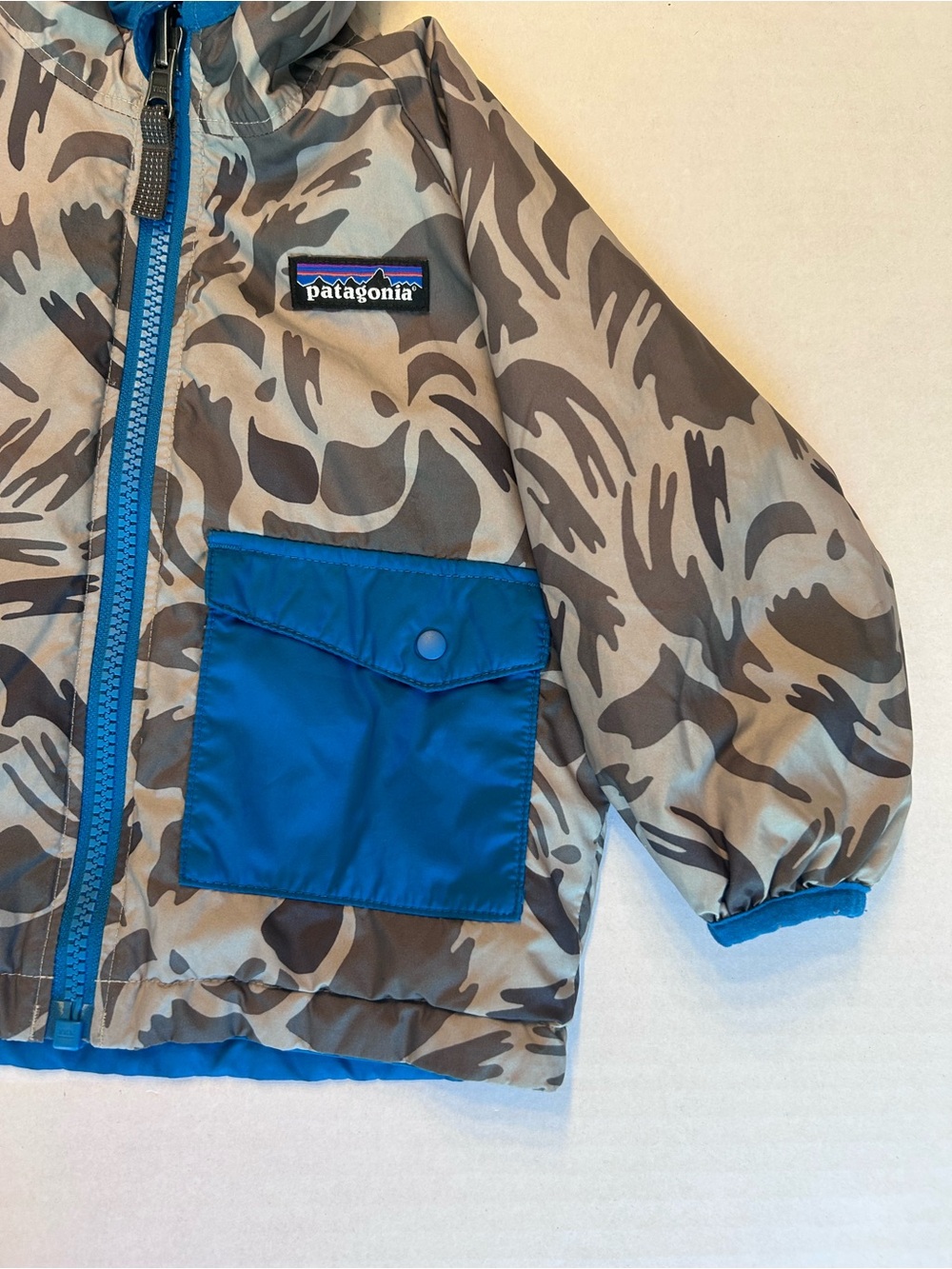 Patagonia Baby Reversible Puff-Ball Jacket Blue Gray Camoflage Boys Size 3 - Picture 2 of 12